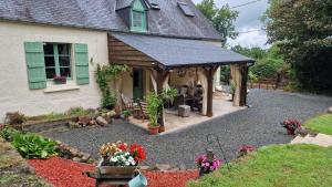 Maisons de vacances Charming 3-Bed Cottage in Beaucoudray Normandy : photos des chambres