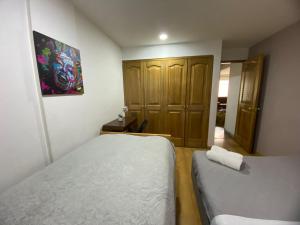 Hermoso Apto cerca al parque