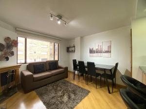 Hermoso Apto cerca al parque