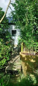 Tuinhuisje in het groen