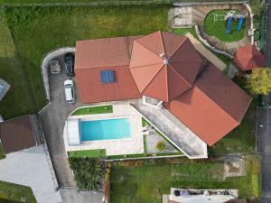 Villas Villa 5*, 15 personnes, Piscine a 20 min de Geneve : photos des chambres