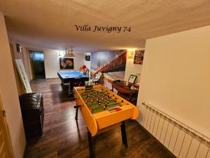 Villas Villa 5*, 15 personnes, Piscine a 20 min de Geneve : photos des chambres