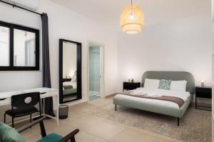 Large Home with Private Garden