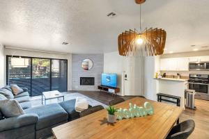 SuperHost 5 Star Service with 2 Bedroom U010