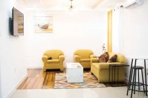 Modern 2 Bedroom in Georgetown - Danielstown