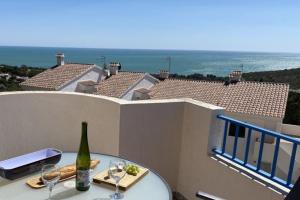 Precioso apartamento con vistas al mar y a la montaña