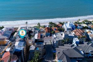 A02 - Estrela do Mar 403 A - Centro de Bombinhas - 30m do mar - Ótima localização