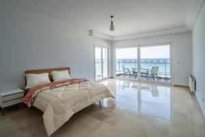 Novostar Apart Monte Carlo Sea View F71