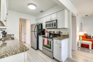 Walk to Pier St Augustine Beach Condo with Balcony!