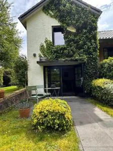 拉格兰吉28住宿加早餐旅馆 - Wouw