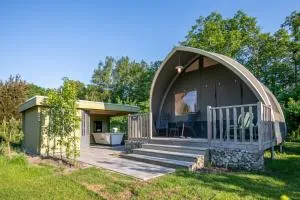 Wellness Tentlodge Patrijs met bad en sauna en privesanitair - Holsloot