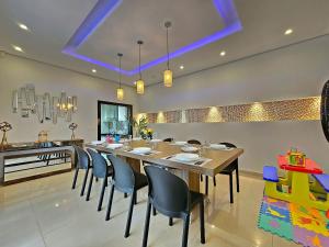 Casa Familiar 3 quartos c Piscina prox centro