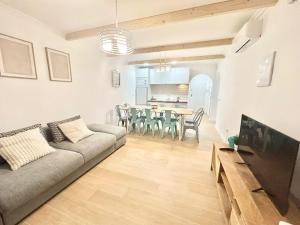 Home, tulipán Orihuela costa