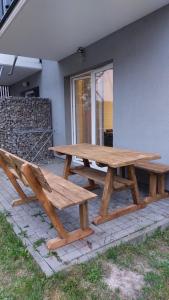 Apartament z ogródkiem