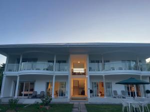Tropic Villa Annex