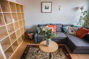 Apartament Duża Ryba by Keba Pracownia Ceramiki