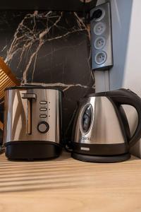 Appartements Confort & Spacieux Family Travel pour 6 - 10- to Disneyland Paris 25- to Paris - In front of Train Station Torcy RER A : photos des chambres