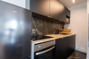 Appartements Confort & Spacieux Family Travel pour 6 - 10- to Disneyland Paris 25- to Paris - In front of Train Station Torcy RER A : photos des chambres