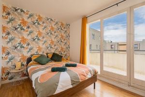 Appartements Confort & Spacieux Family Travel pour 6 - 10- to Disneyland Paris 25- to Paris - In front of Train Station Torcy RER A : photos des chambres