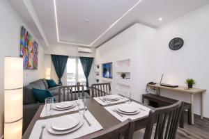 The Athenian Flat