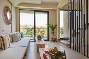 Venzi Ayayorgi-Adult Only 15