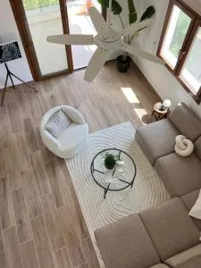 Hera Holiday Home - Arkhimandrita