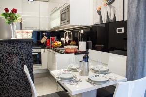 Lady Tania Apartment 