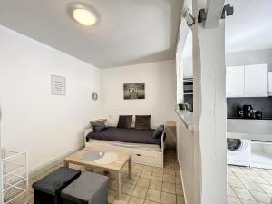 Appartements Les bords du Clain - Entree Autonome Studio : Studio