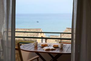 Corfu Glyfada Beach Apartment