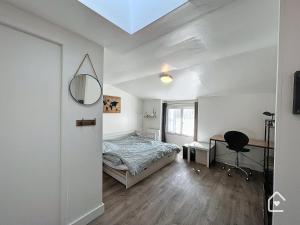 Appartements Les bords du Clain - Entree Autonome Studio : photos des chambres