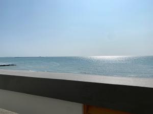 Villa" le Relais " sur la digue de Wimereux