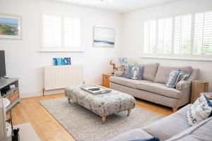 Whytecroft -Fabulous Family Fun - Pass the Keys