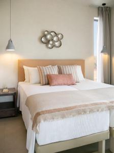 Amazing Protaras Villa Villa Lubbock 3 Bedrooms Private Outdoor Pool And Hot Tub Furnished Sun Terrace Shaded Furnished Terrace Bbq,