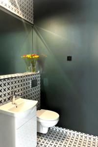 Superior One-Bedroom Apartment room in Abrava