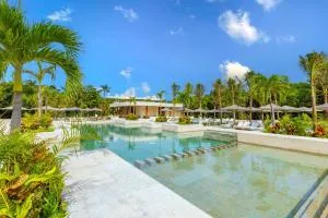 Family Selection at Grand Palladium Kantenah Resort & Spa - All Inclusive - Xetna