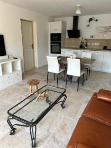Appartements La maison du Soleil : photos des chambres