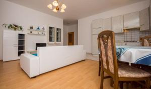 Adria Apartments Punat