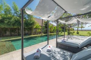 Villa Lou - Luxury Villa By The Beach