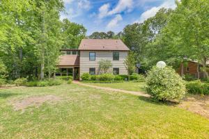 Morehead City Home about Walk to Beach Park!