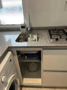 Luminoso y Moderno Departamento