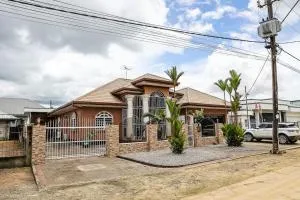 Villa Rayana - Paramaribo