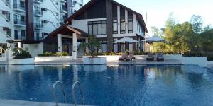 EuroAsian Royal Oceancrest Mactan