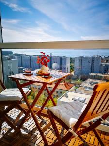 The Golden View Apartment