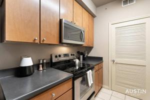 Dual Apts in Downtown Austin Perfect for Groups