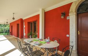 Gorgeous Home In Loc, Avenale, Cingoli