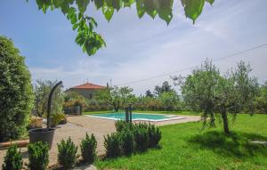 Gorgeous Home In Loc, Avenale, Cingoli