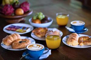 Leah 6 BR Private Pool Villa JU26