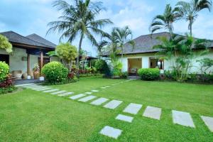 Leah 6 BR Private Pool Villa JU26