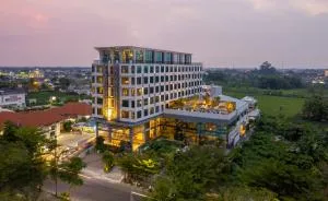 Hotel Eastern Bojonegoro - Bojonegoro