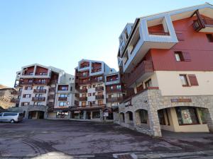 Studio confortable 4 pers. au pied des pistes avec balcon - FR-1-502-564